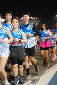 BIB: 081, 14069, 132
                            <button type="button" onclick="openModal(23186300)" class="btn btn-primary btn-sm float-right btn-popup" data-toggle="modal" data-target=".modal-high-quality">
                        <i class="fas fa-shopping-cart"></i> Add to Cart
                    </button>
                                            <button type="button" onclick="isThisMe(23186300, true)" class="btn btn-success btn-sm float-right btn-popup btn-isme hidden" data-toggle="tooltip" data-placement="bottom" title="นี่คือรูปของคุณใช่ไหม คลิกที่นี่เพื่อเอาเข้าอัลบั้ม">
                        <i class="fas fa-plus"></i> Add to album
                    </button>
                    <button type="button" onclick="isThisMe(23186300, false)" class="btn btn-warning btn-sm float-right btn-popup btn-isnotme hidden">
                        <i class="fas fa-ban"></i> Remove from album
                    </button>